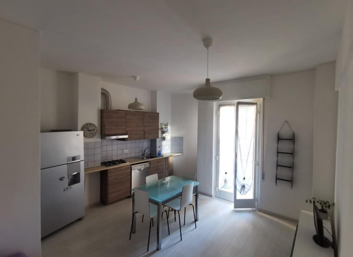 Apartamento Casa Dama Savona Exterior foto